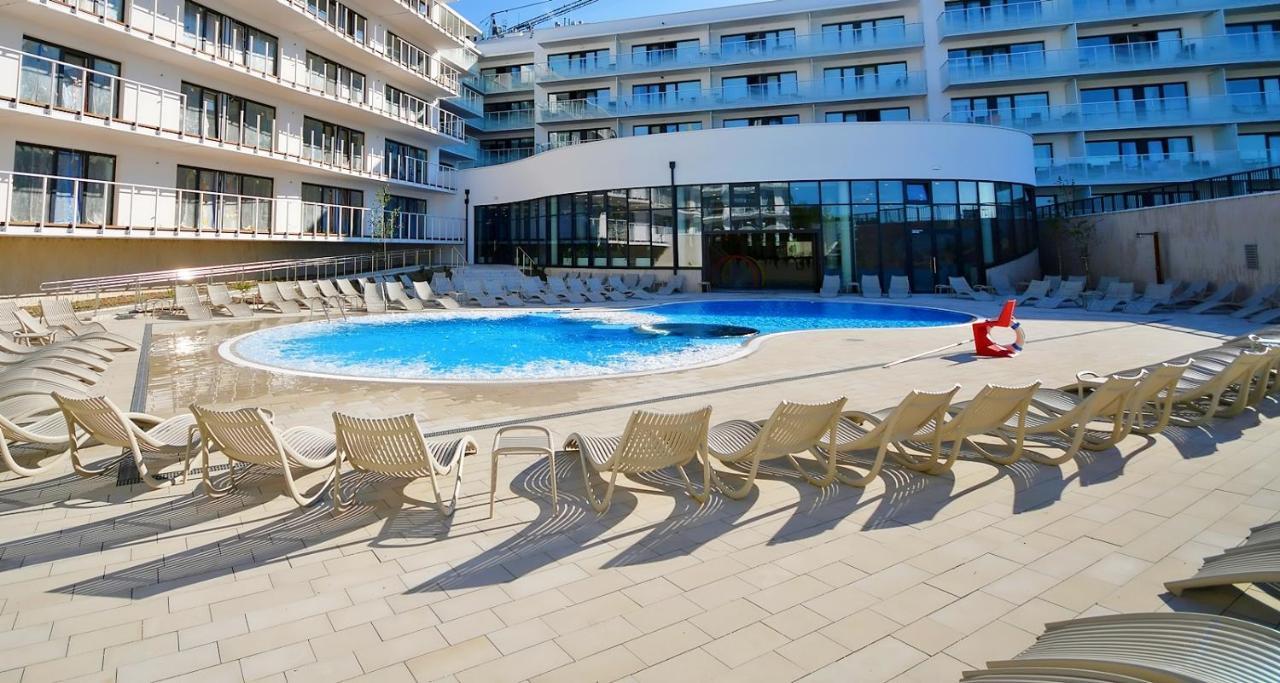 Polanki Aqua Apartamenty Z Basenem I Wellness Idealne Dla Rodzin Kołobrzeg Buitenkant foto