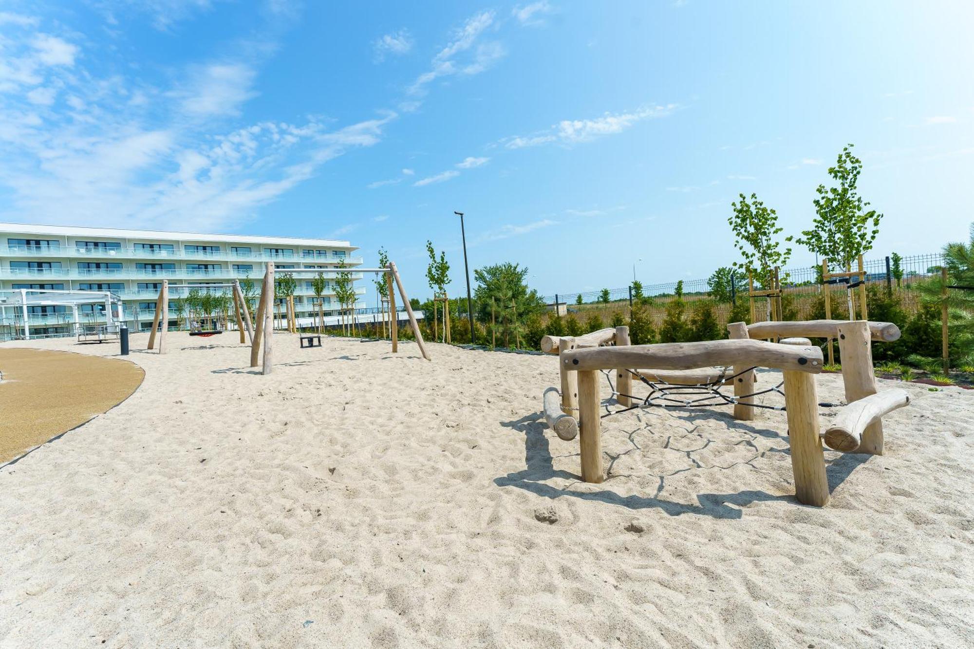 Polanki Aqua Apartamenty Z Basenem I Wellness Idealne Dla Rodzin Kołobrzeg Buitenkant foto